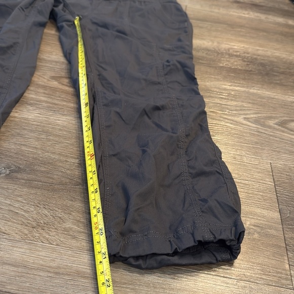 The North Face Aphrodite 2.0 Capri Pant - Women's Gray Size S - Picture 8 of 10
